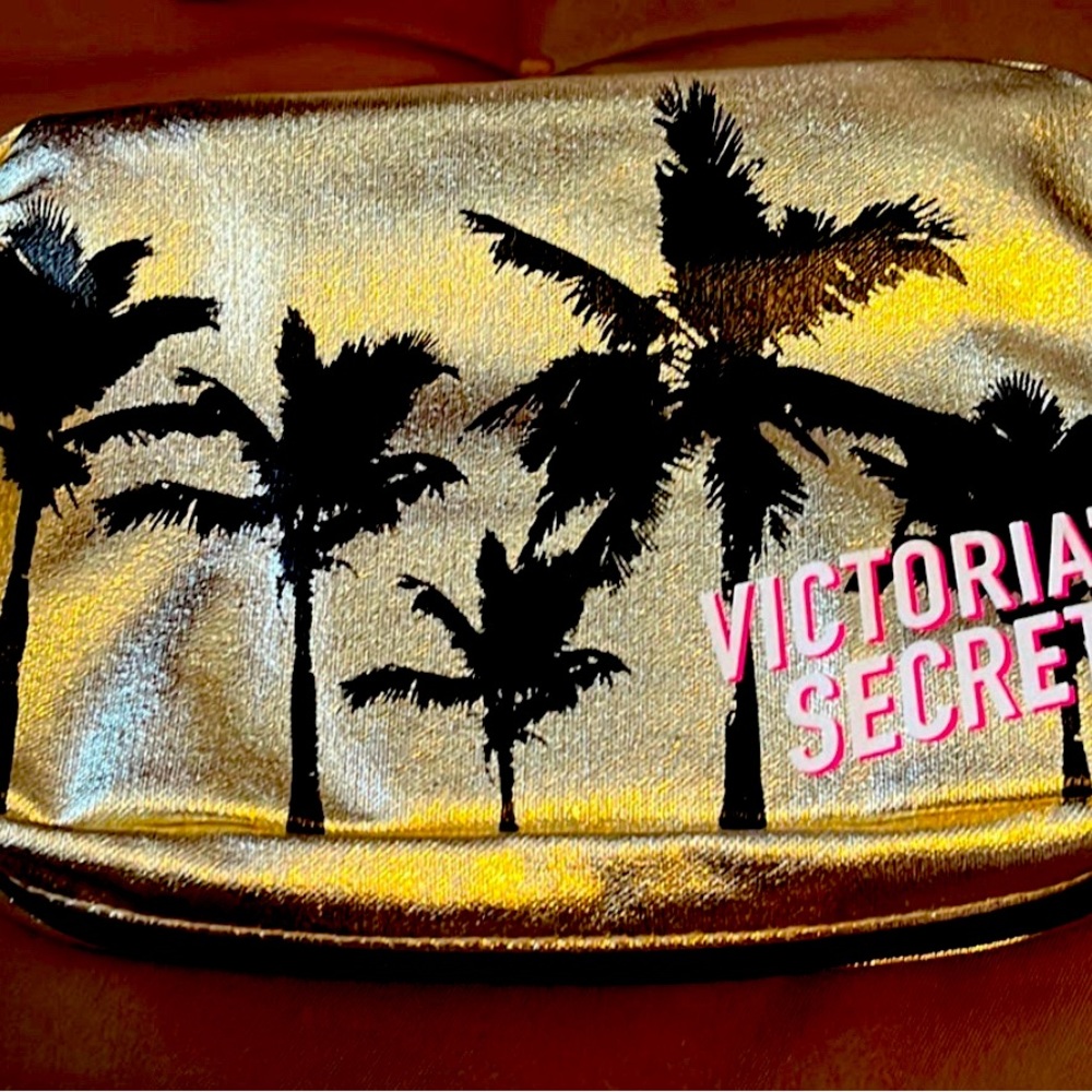 Victoria secret travel bag